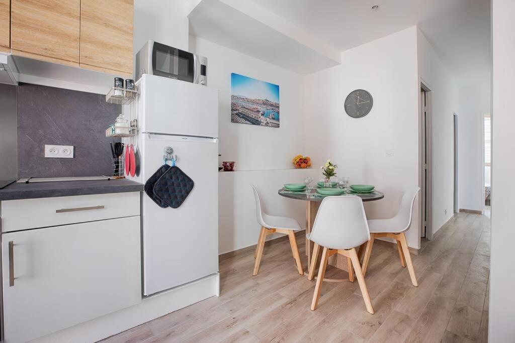 Appartement Joli T3 Avec Balcon - Gare St-Charles A 50 M à Marseille Extérieur photo